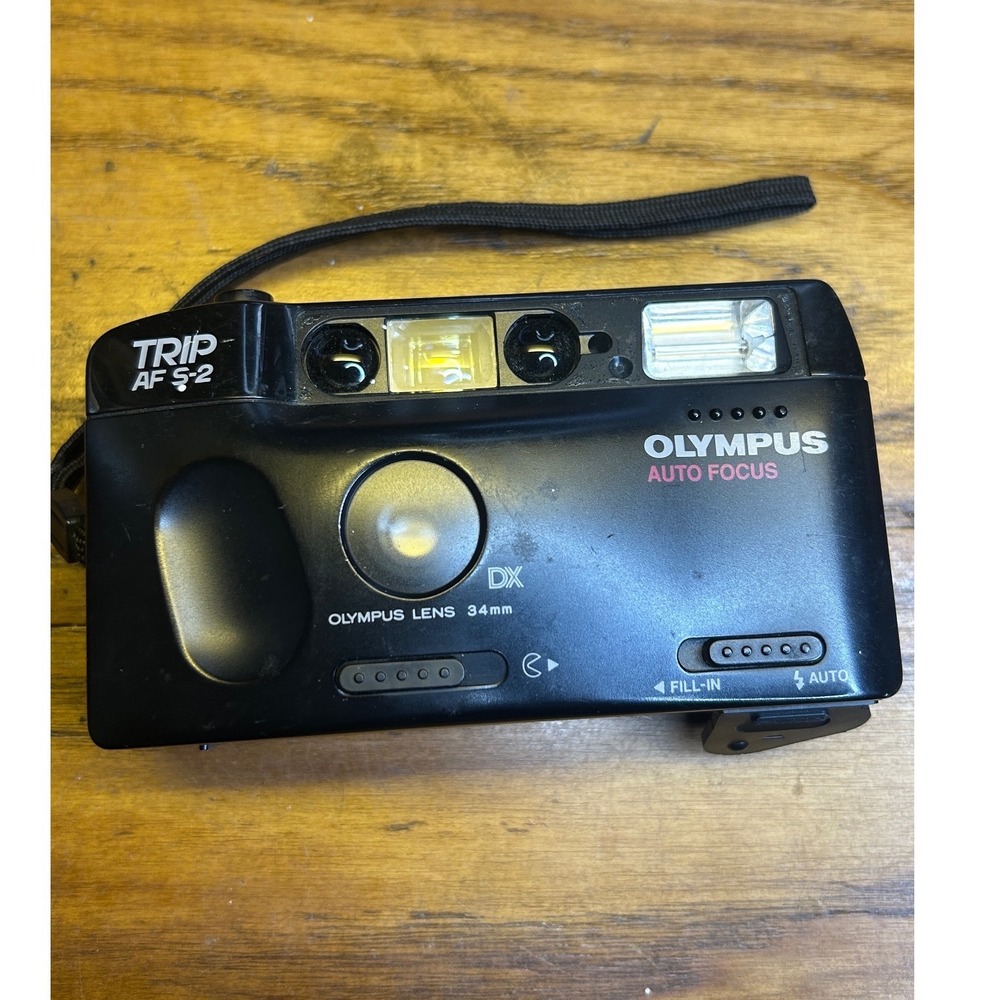 Olympus Trip AF S-2 35mm Film Camera Black 34mm Lens Auto Focus vintage